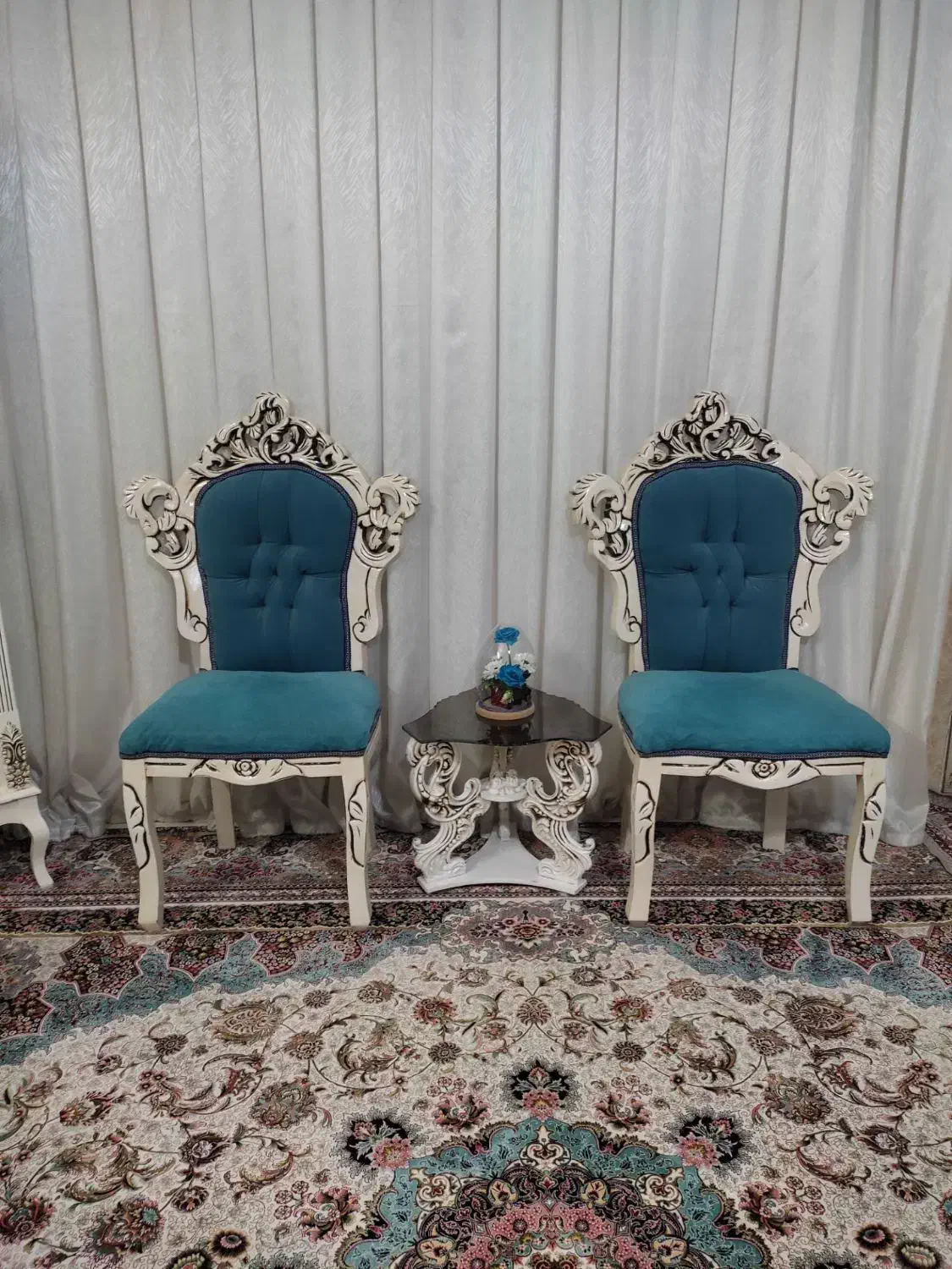 مبل ۹نفره در حد نو بسیار تمیز|مبلمان خانگی و میز عسلی|سبزوار, قلعه‌نو دهزار|دیوار