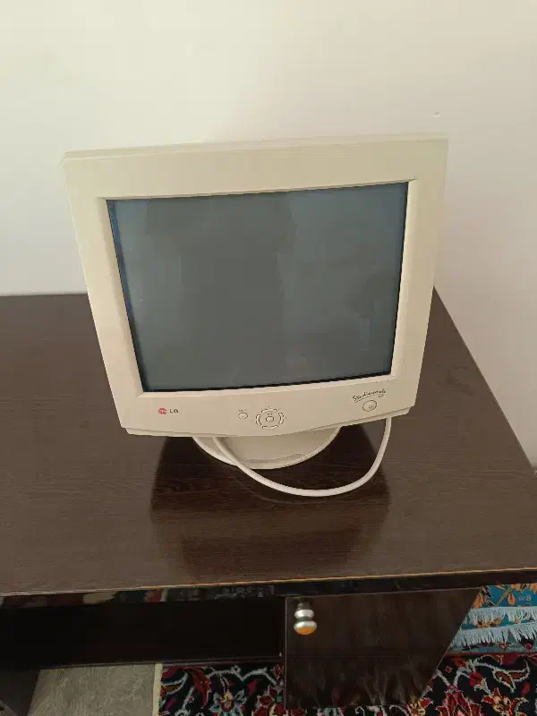 مانیتور ال جی فروشی|رایانه رومیزی|فیروزآباد (لرستان), |دیوار