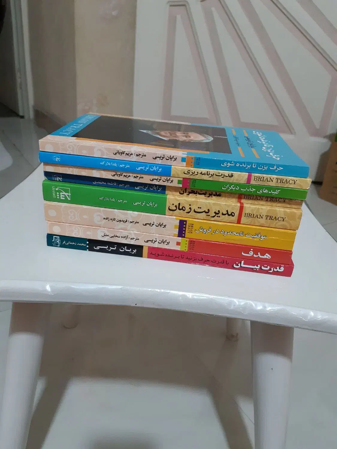 تعدادی کتاب|کتاب و مجله آموزشی|تهران, هرندی|دیوار
