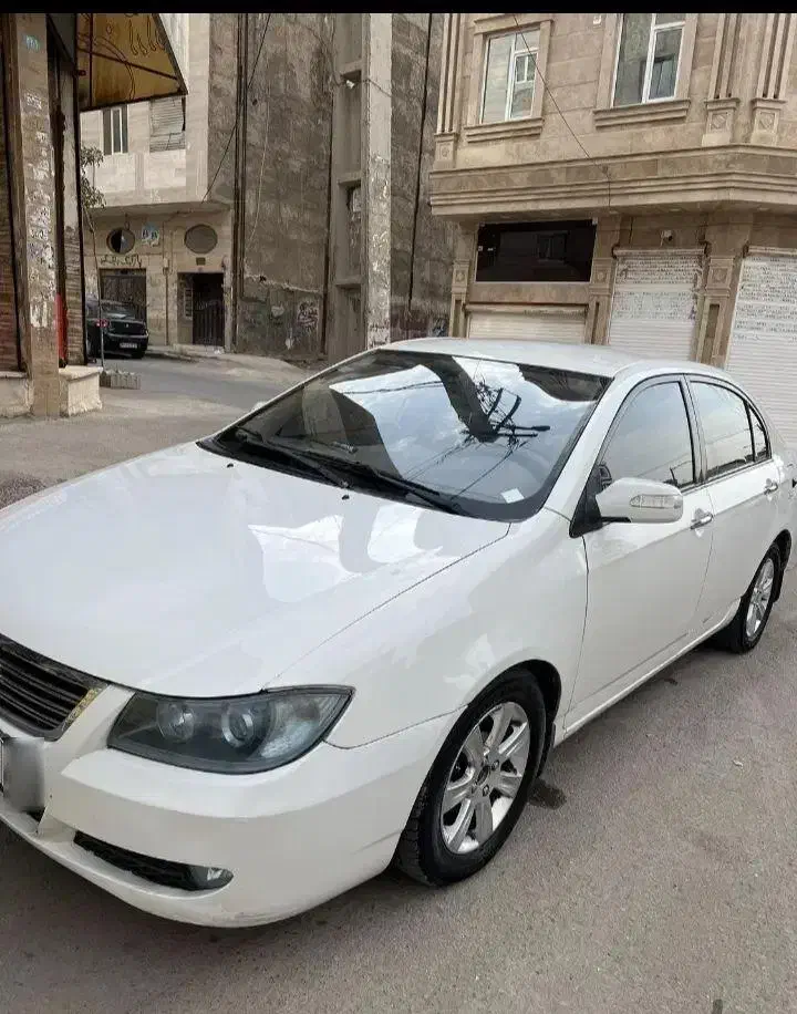 لیفان 620مدل 91 1600ccتمام فابریک کلکسیونی کم کار|خودرو سواری و وانت|شیراز, اصلاح‌نژاد|دیوار