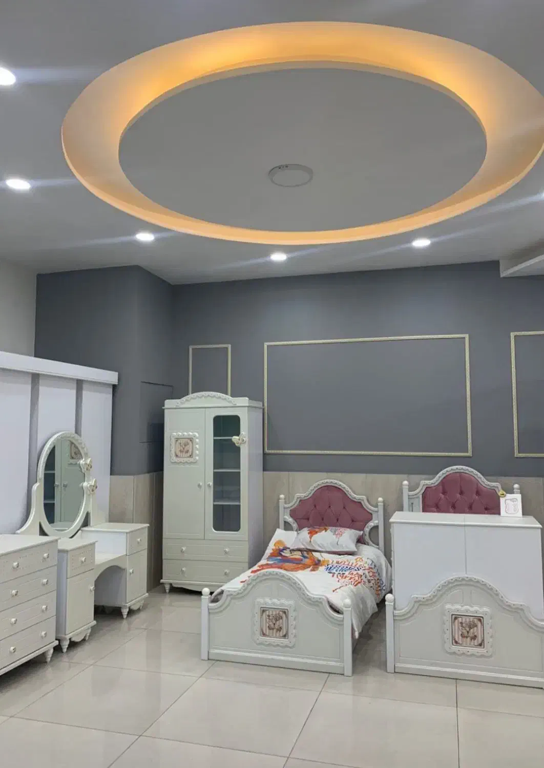 تخت و کمد جمعه ها باتخفیف ویژه|تخت و صندلی بچه|رشت, بازار|دیوار