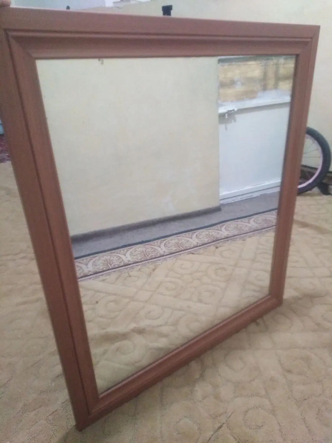 آینه|آینه|بندر کنگان, |دیوار