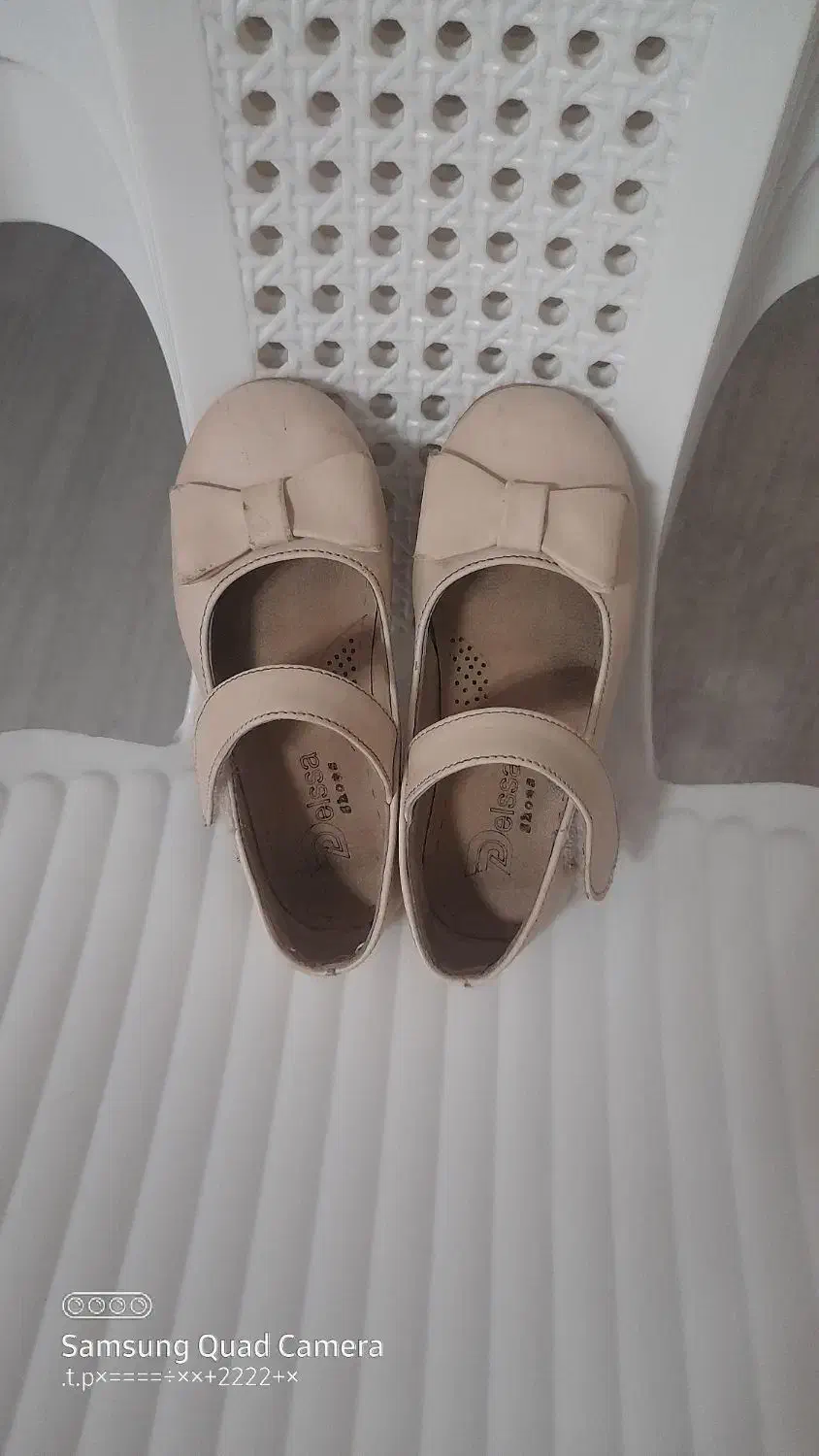 کفش دخترونه|کفش و لباس بچه|رشت, گلزاران|دیوار