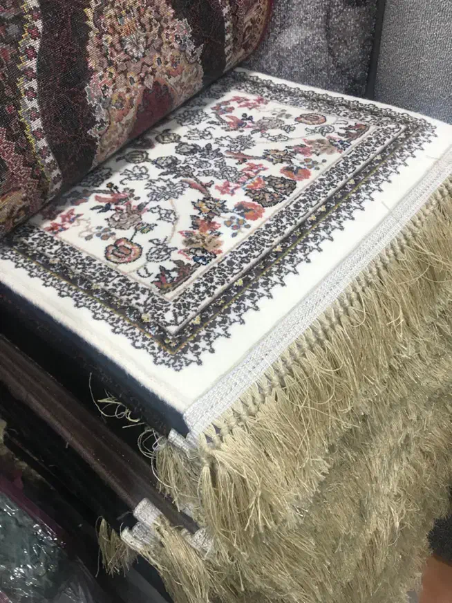 پادری فرشی ۷۰۰ شونه|پادری|دهدشت, |دیوار