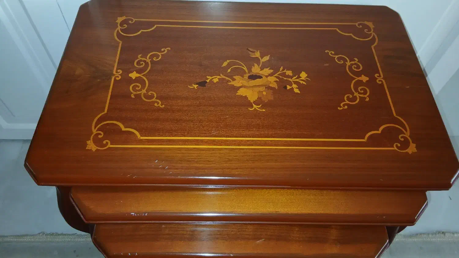 میز|مبلمان خانگی و میز عسلی|مشهد, سید رضی|دیوار