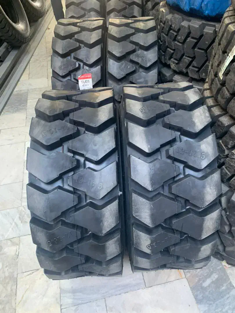 فروش انواع لاستیک بابکت وبیل بکهوولودر وغیره|قطعات یدکی و لوازم جانبی|تهران, امین حضور|دیوار