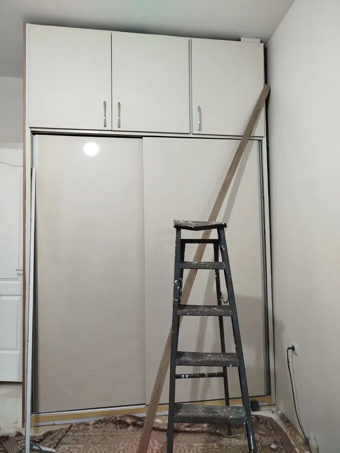 صنایع چوبی آذران کلیه سفارشات چوبی|جاکفشی، کمد، دراور|تبریز, |دیوار