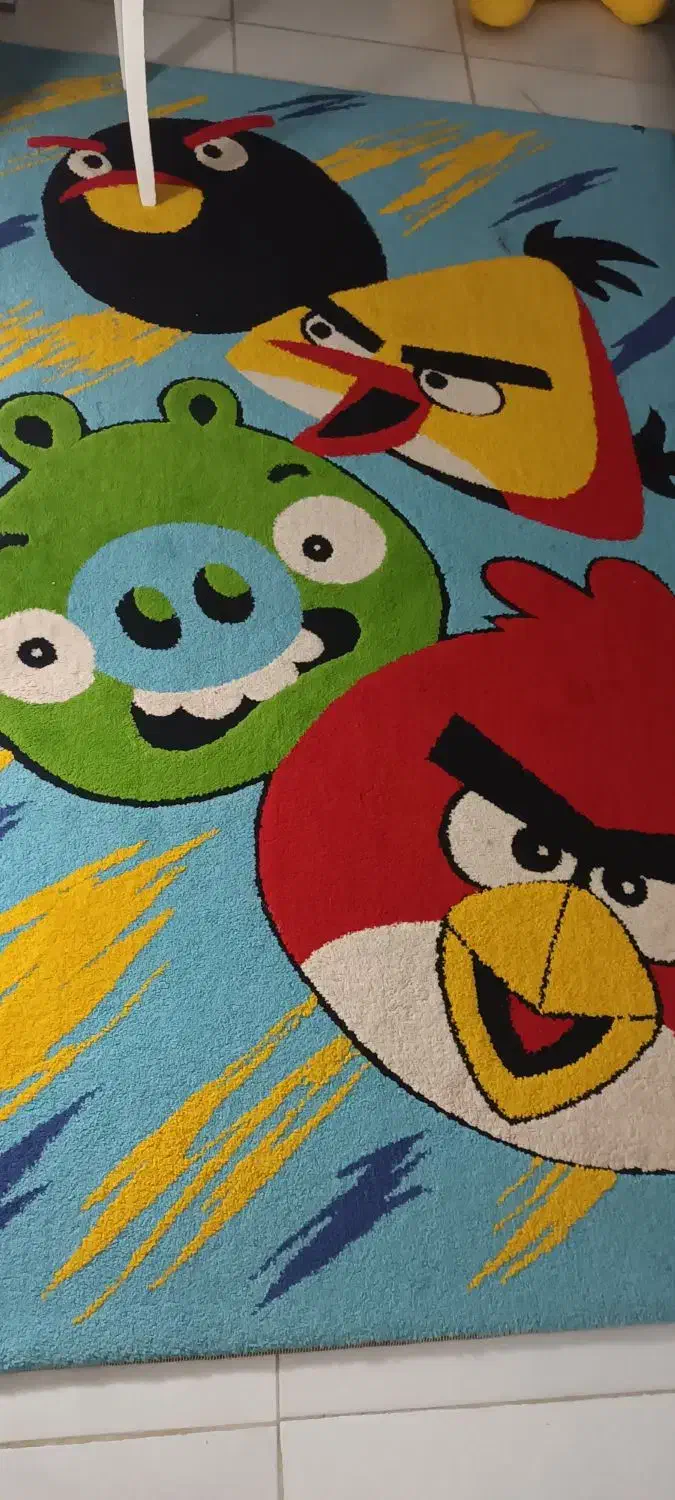 فرش ۴متری و پرده کودک|فرش|رشت, رشتیان|دیوار