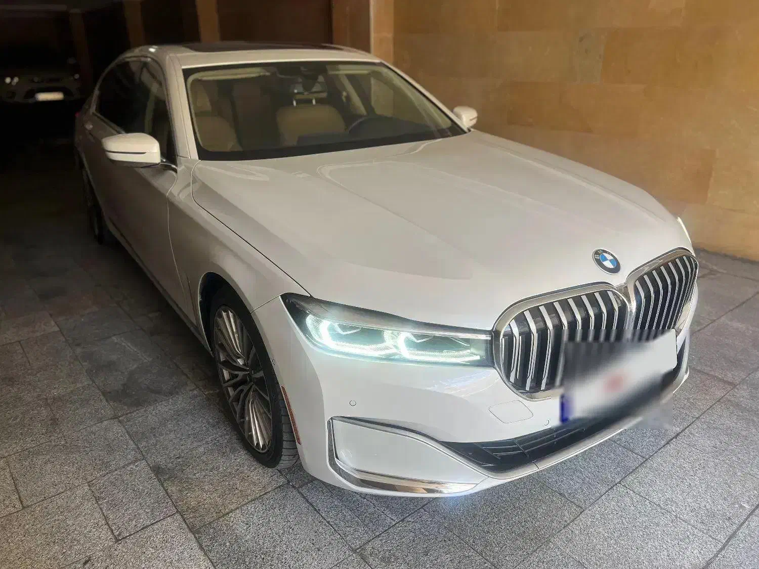 بی ام و 750 bmw گذر موقت|خودرو سواری و وانت|تهران, هروی|دیوار