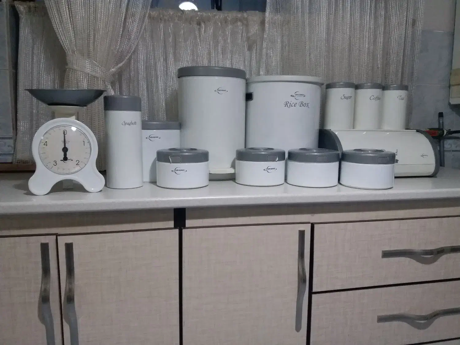 سرویس آشپزخانه|ظروف نگهدارنده، پلاستیکی، یکبارمصرف|رشت, کوی جام جم|دیوار