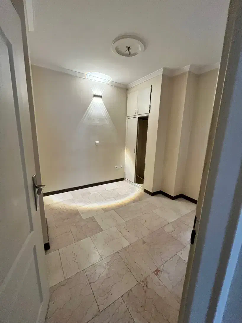 آپارتمان ۶۵ متری خوش نقشه در دولت