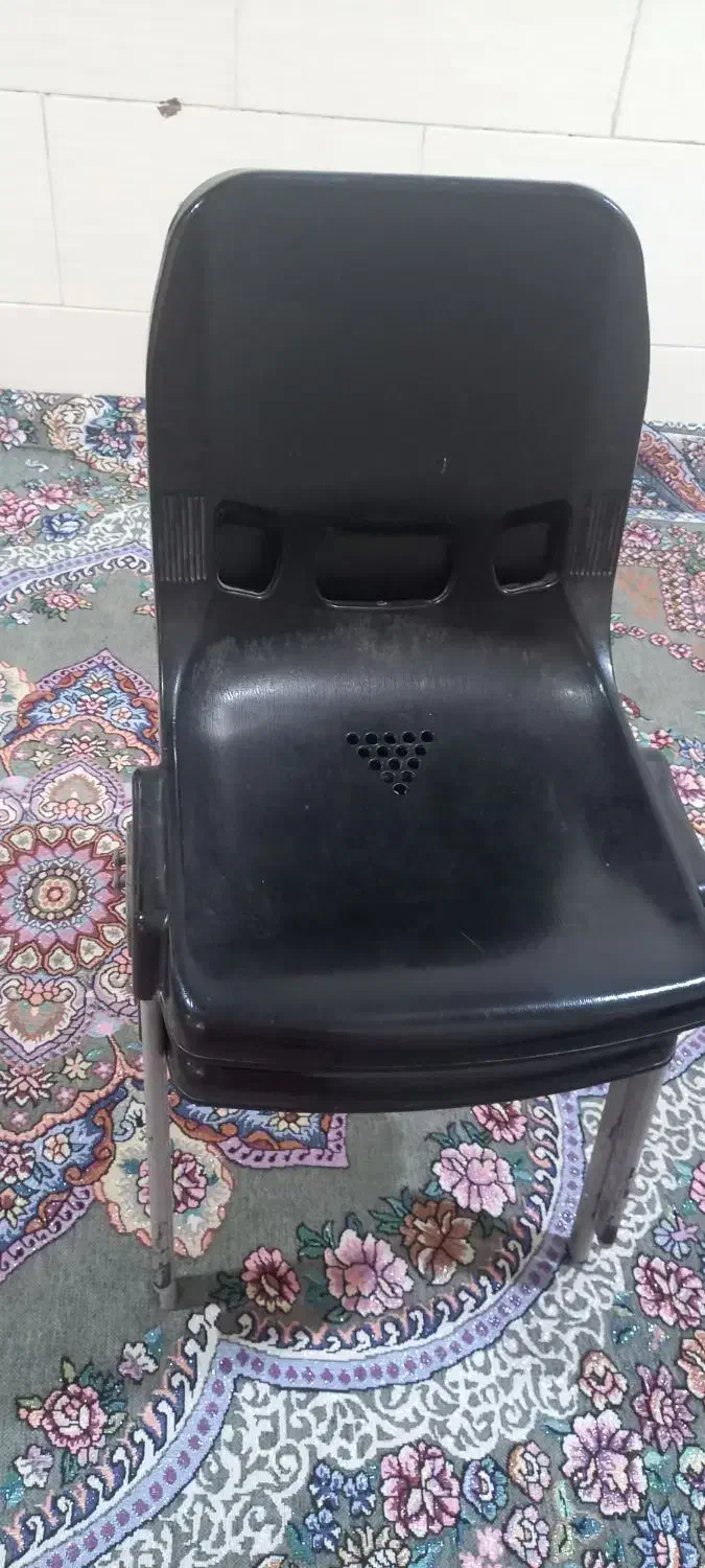 صندلی تمیز|صندلی و نیمکت|بندر گناوه, |دیوار