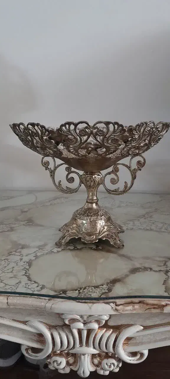 جامیوه ای برنزی قشنگ|ظروف سرو و پذیرایی|بهارستان, |دیوار