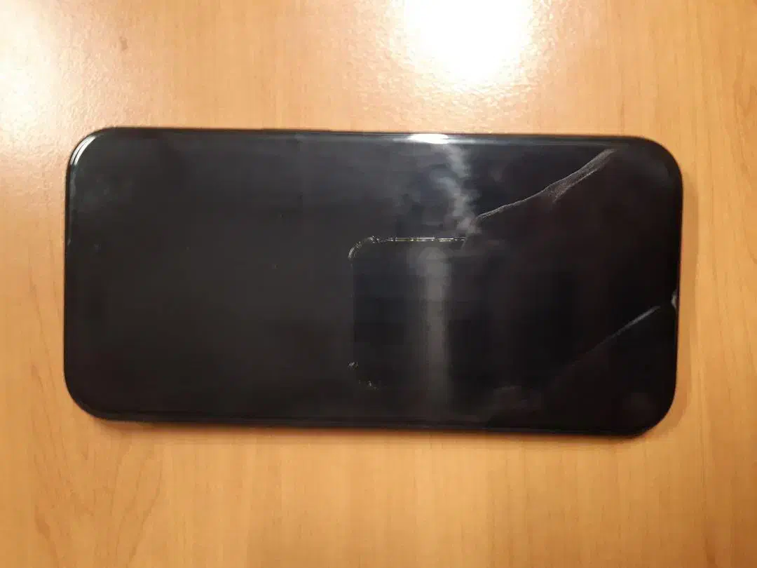 فروش گوشی آیفون ۱۶ در حد نو|موبایل|تهران, سردارجنگل|دیوار