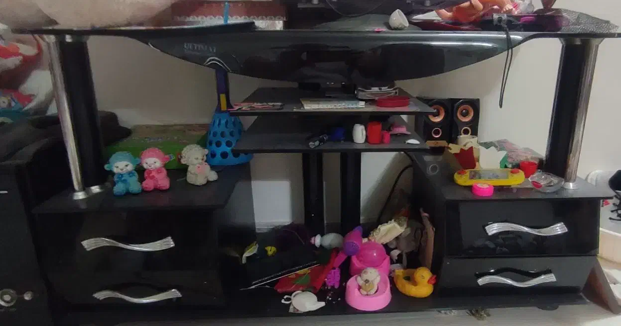 میز تلویزیون سالن وتمیز|میز تلویزیون|مشهد, ایثارگران|دیوار