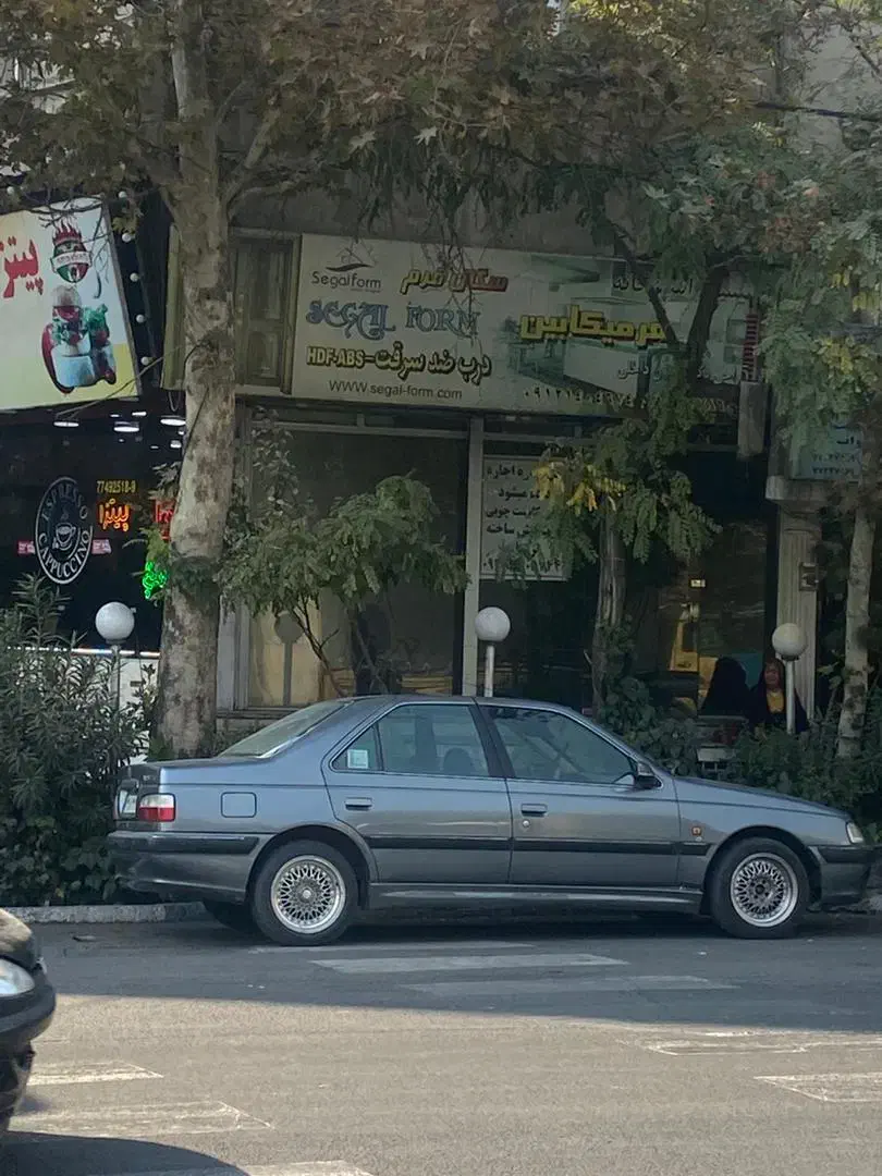 مغازه ۵۰ متری در رسالت فرجام|اجارهٔ مغازه و غرفه|تهران, نیروی دریایی|دیوار