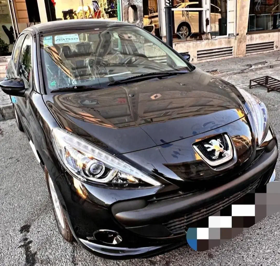 207 دنده و اتومات/پانوراما/تیتانیوم و مشکی/ساینا|خودرو سواری و وانت|تهران, ستارخان|دیوار