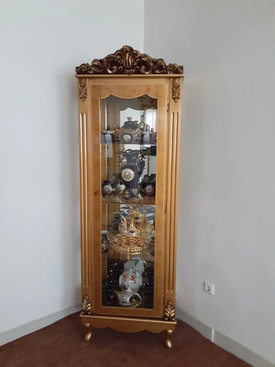 بوفه در حد نو|بوفه، ویترین، کنسول|اردبیل, |دیوار