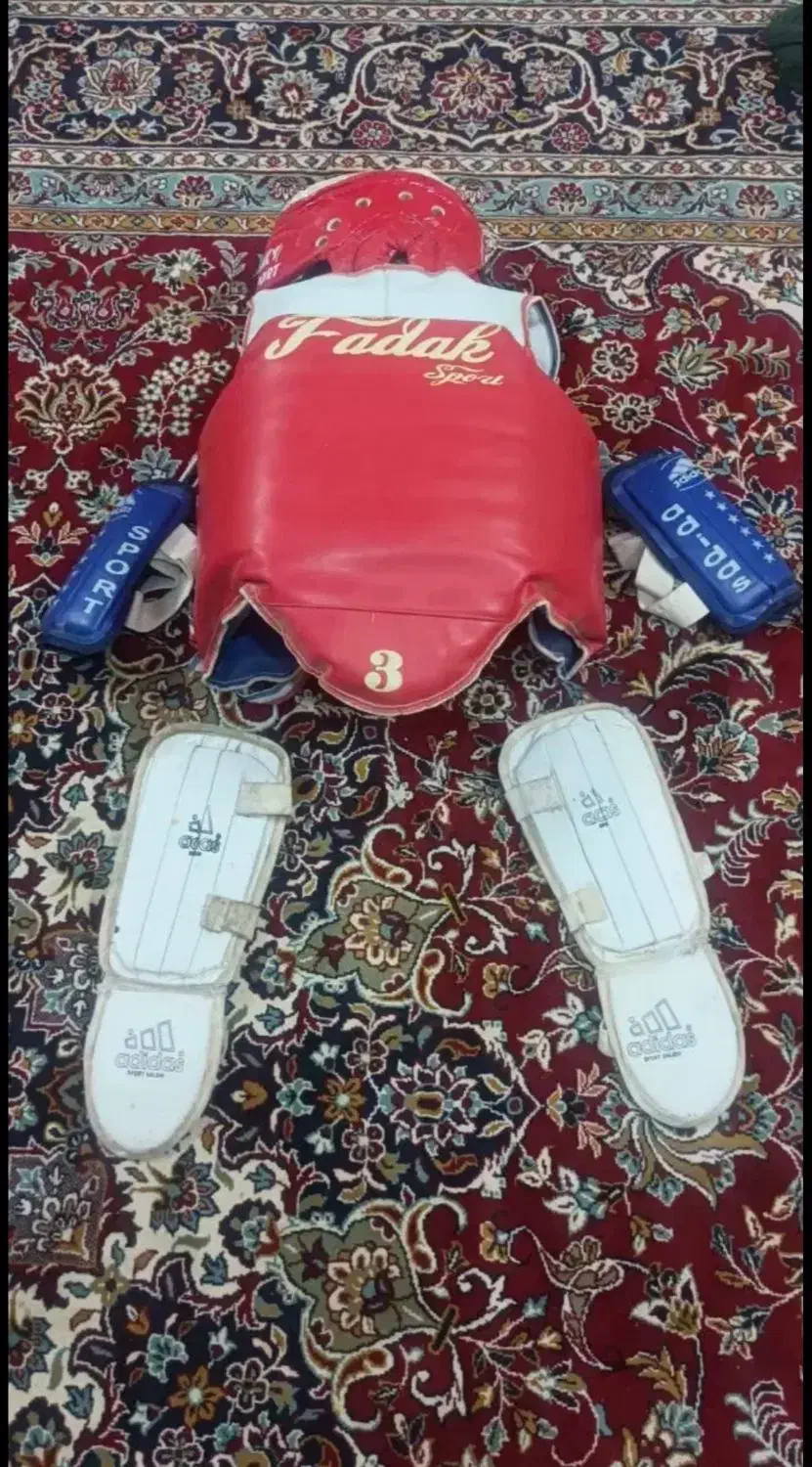 هوگو، کلاه، ساعد بند، وساق بند|تجهیزات ورزشی|سبزوار, گلشن|دیوار