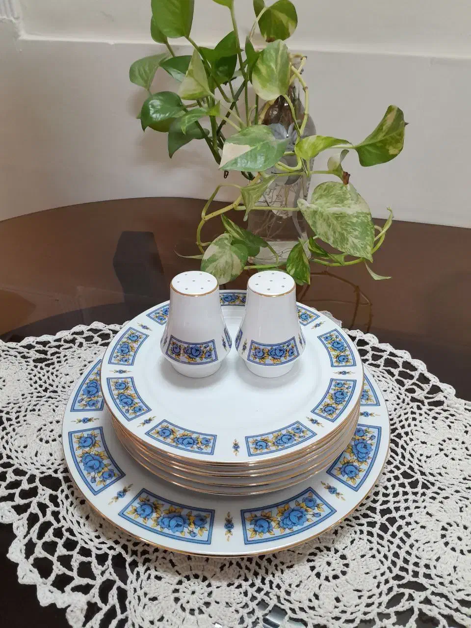 ظروف پذیرایی چینی نو|ظروف سرو و پذیرایی|مشهد, پروین اعتصامی|دیوار