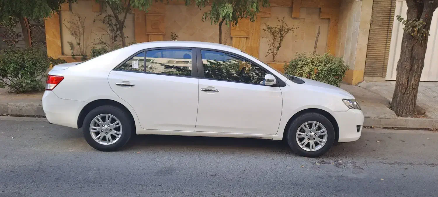 آریو مدل ۹۶ بدون رنگ سالم|خودرو سواری و وانت|کرج, فاز ۴ مهرشهر|دیوار