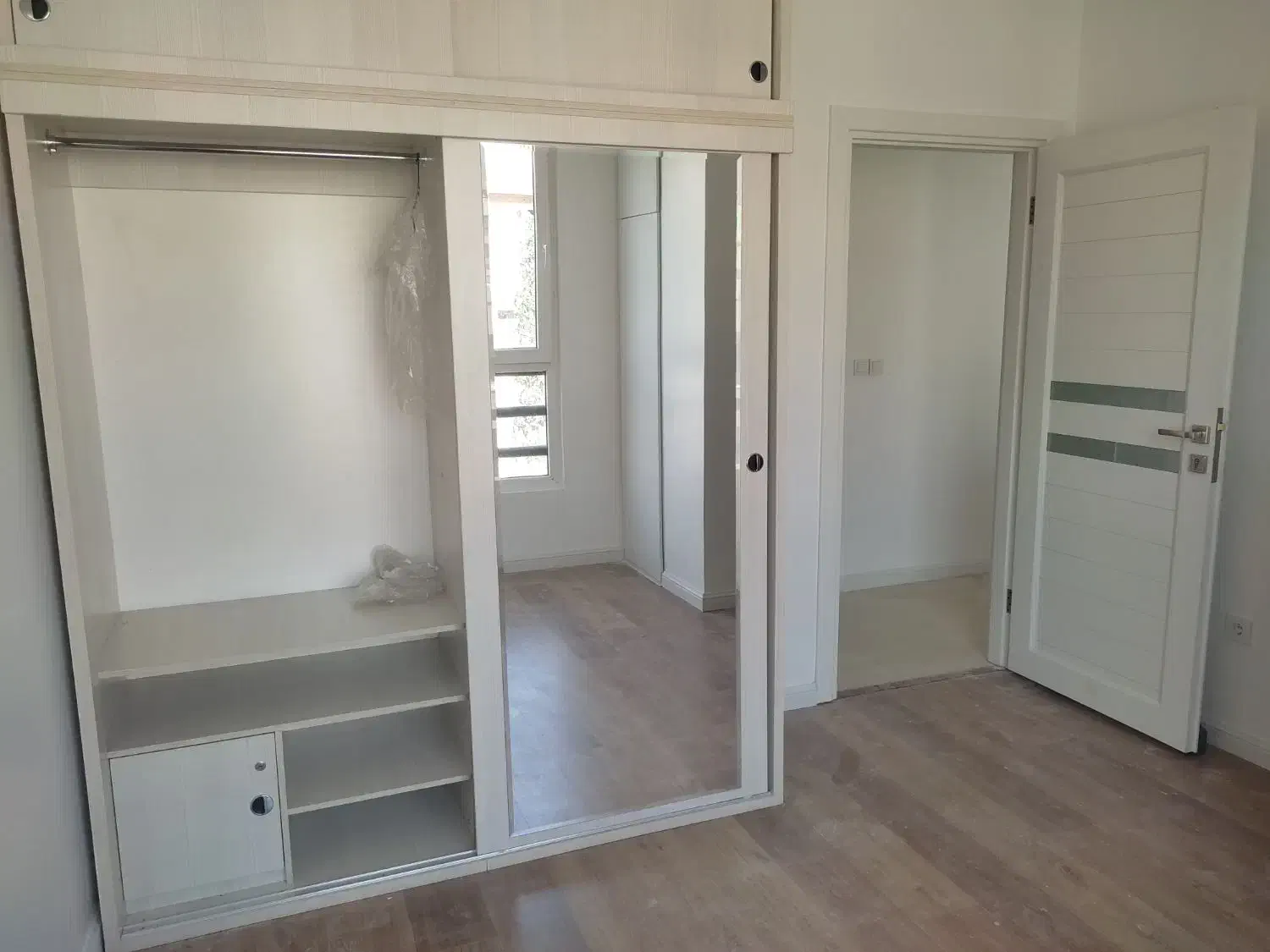 126 متر 6 ساله فول،بهترین فرعی فلکه سوم  تهرانپارس