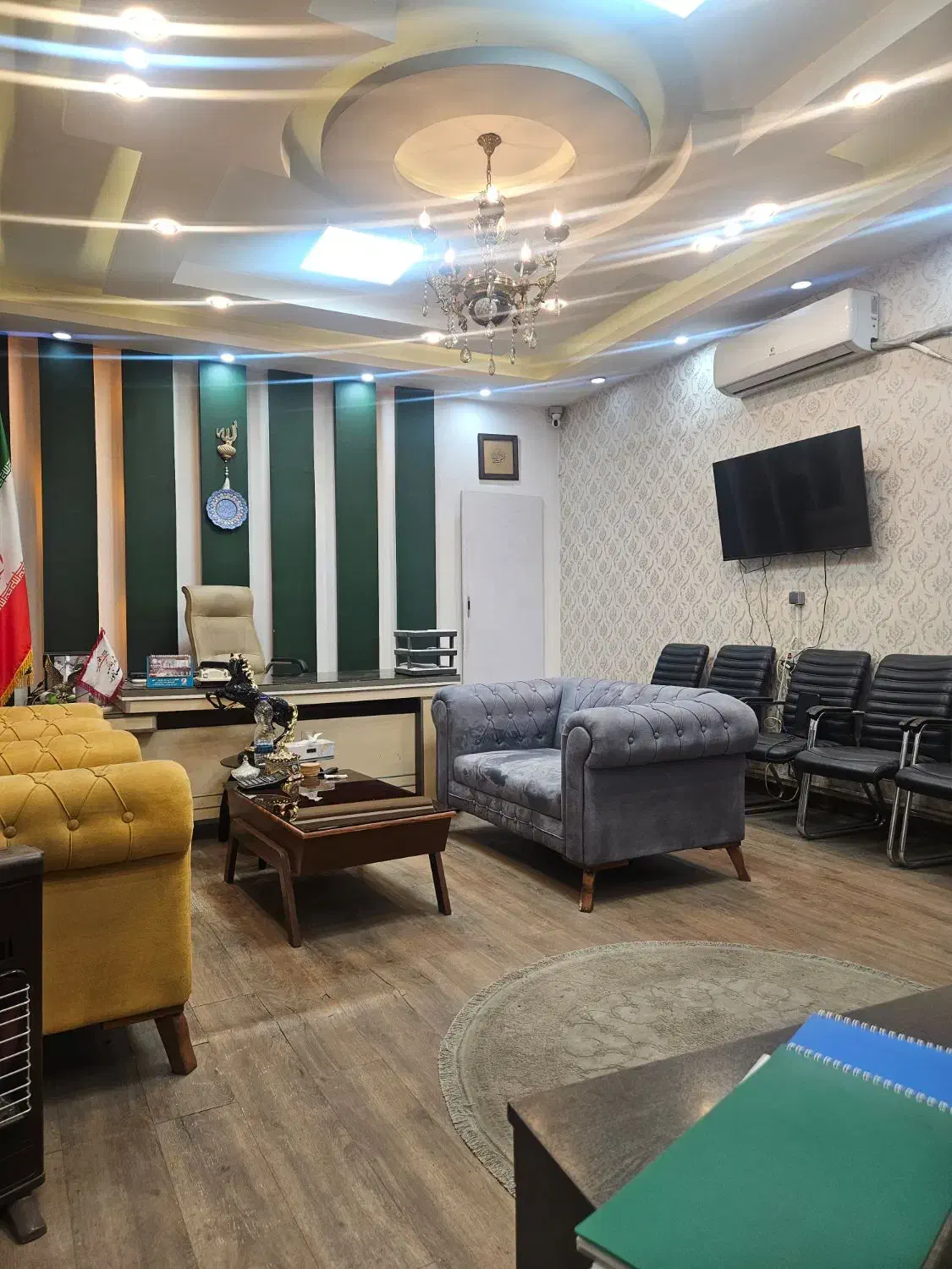 استخدام کارمند مشاور املاک|استخدام اداری و مدیریت|کلارآباد, |دیوار