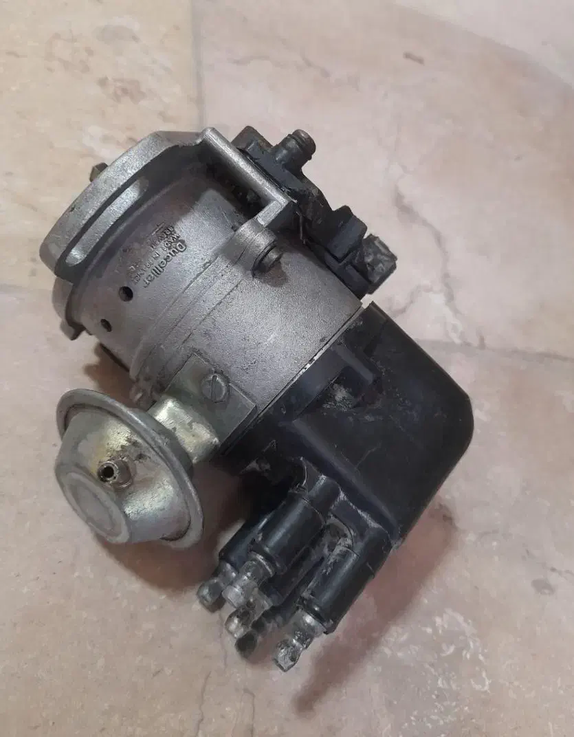 لواژم پژو۲۰۰۰ کاربراتور و دلکو و...|قطعات یدکی و لوازم جانبی|کرج, اصفهانیها|دیوار