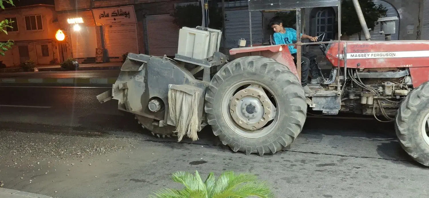 ترنچر تراکتوری(کاتر)|خدمات پیشه و مهارت|رشت, آزادگان|دیوار