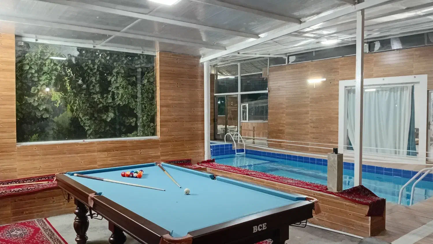 اجاره باغ ویلا|اجارهٔ کوتاه‌مدت ویلا و باغ|اصفهان, خاتون‌آباد|دیوار