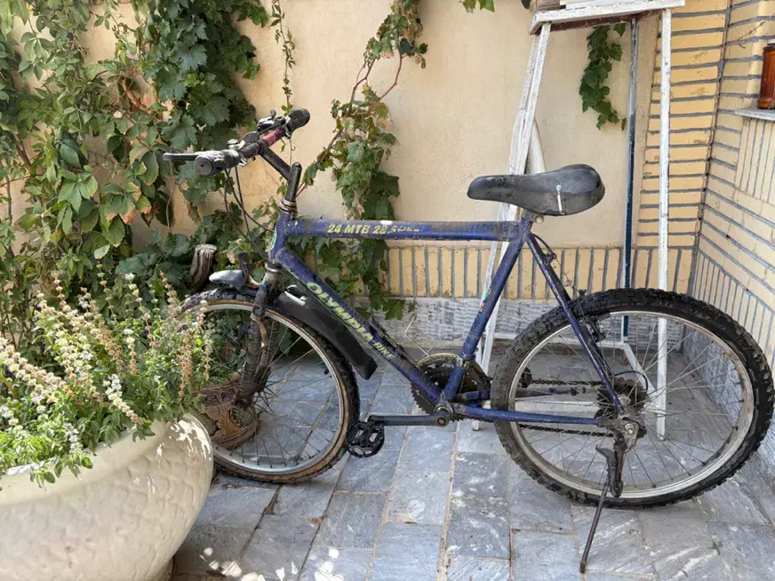 دوچرخه 28|دوچرخه، اسکیت، اسکوتر|اندیشه, اندیشه فاز ۵|دیوار