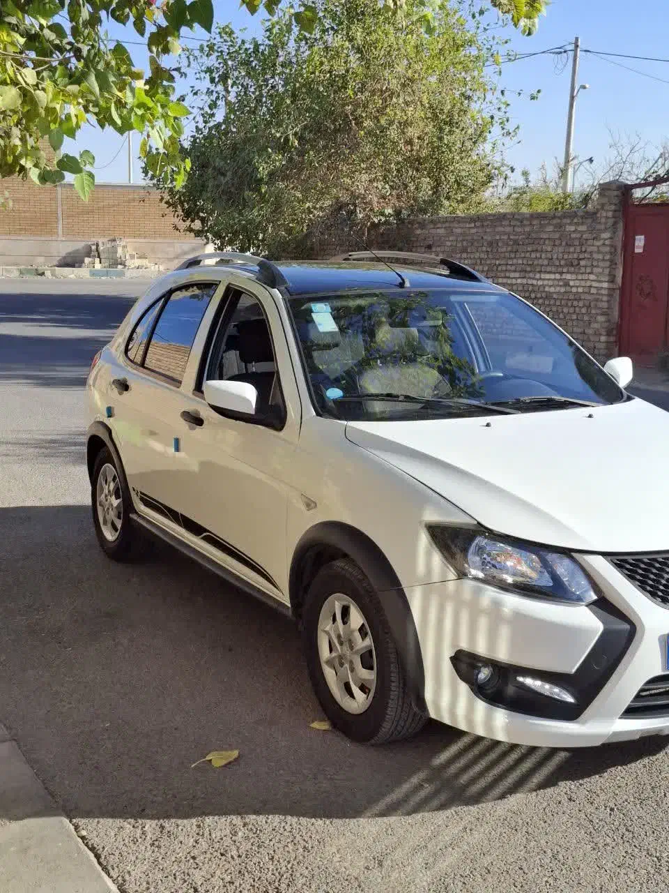 کوییکRسفید مشکی مدل ۱۴۰۳|خودرو سواری و وانت|کاشان, فاز ۲ ناجی آباد|دیوار