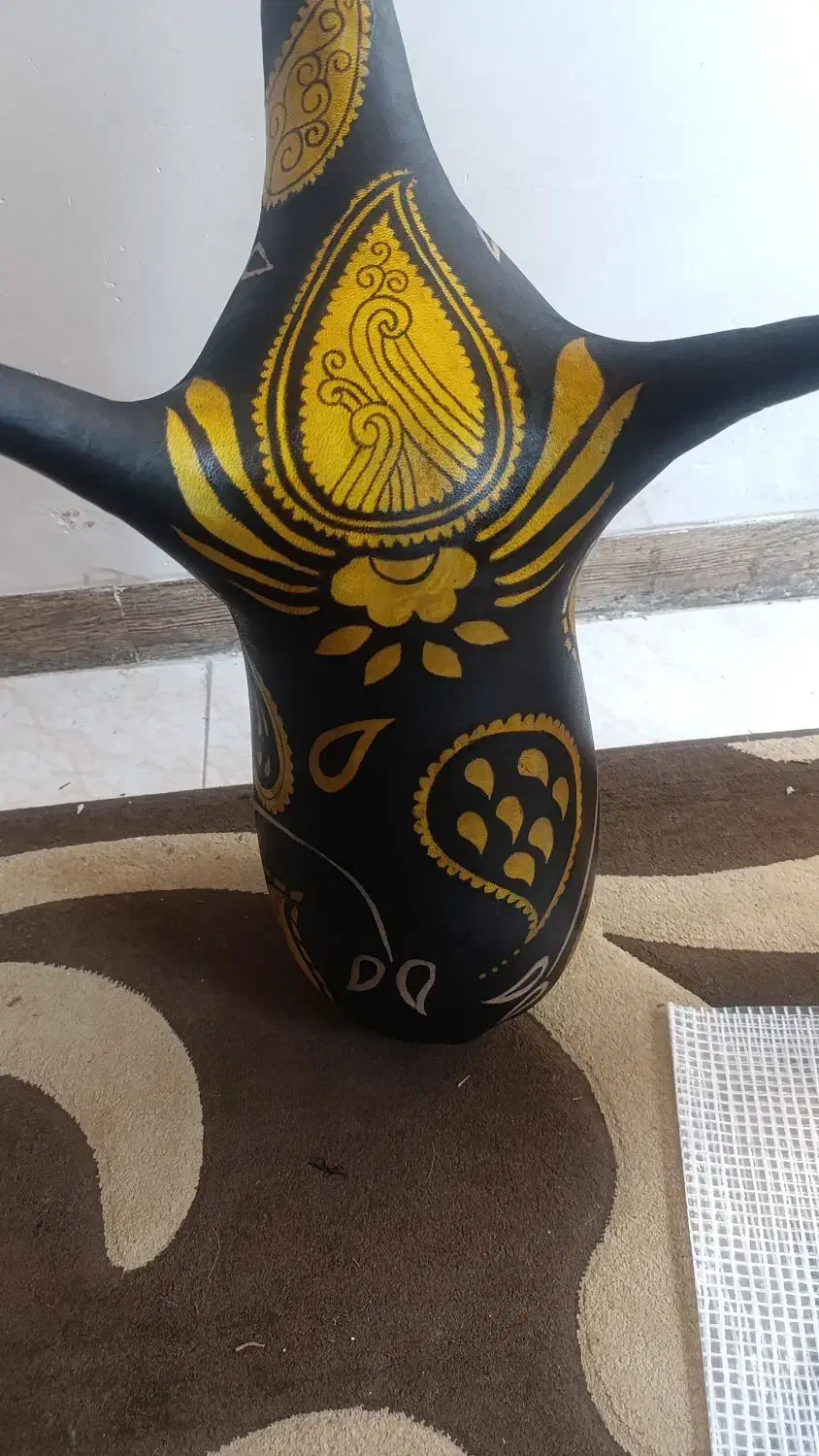 نی انبان|سازهای سنتی|یزد, |دیوار