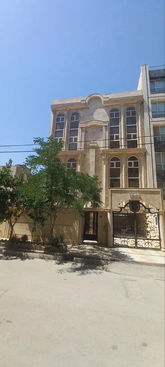 آپارتمان ۹۰ متری/ آفتاب گیر /سند آماده/ ۸ واحدی - Ansicht 4