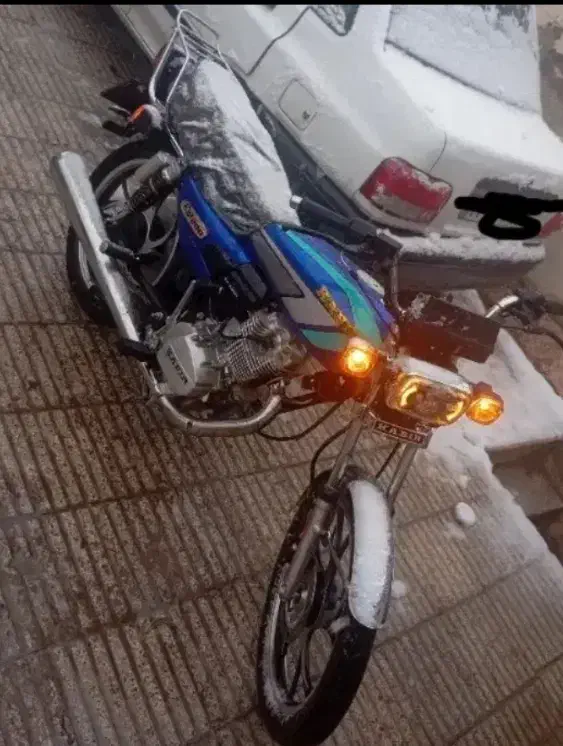 موتور ۲۰۰کبیر درحد یک سال بیمه و بیمه اتش سوزی|موتورسیکلت|سبزوار, امام خمینی (ناوی)|دیوار