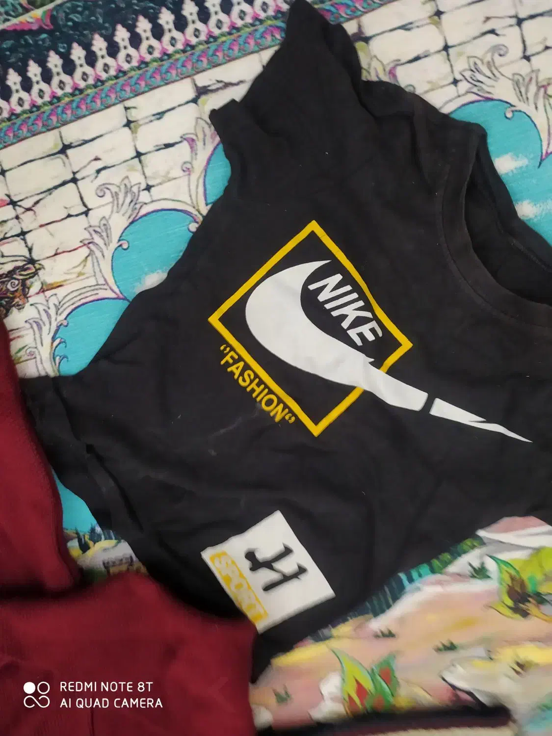 لباس بچه|کفش و لباس بچه|قم, شاه ابراهیم|دیوار