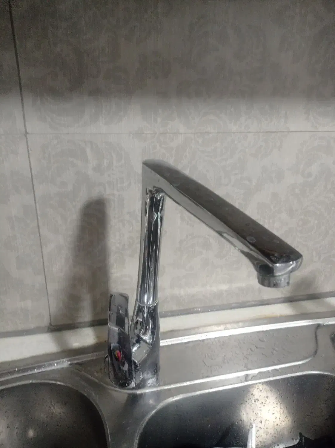 تاسیسات لوله کشی منزل|خدمات پیشه و مهارت|همدان, |دیوار