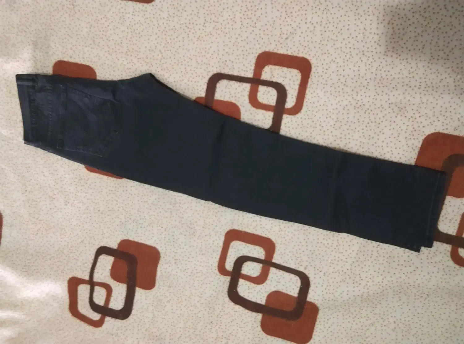 لباس|لباس|دهلران, |دیوار