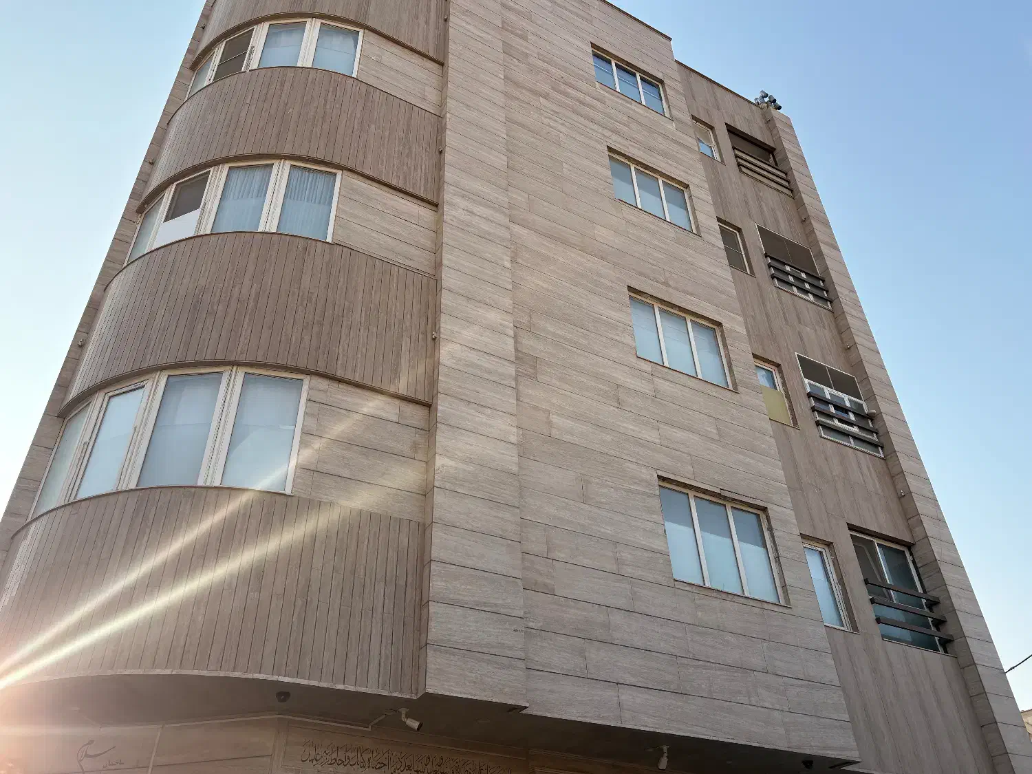 واحد ۱۰۰ متری فول امکانات باجک|فروش آپارتمان|قم, باجک یک|دیوار