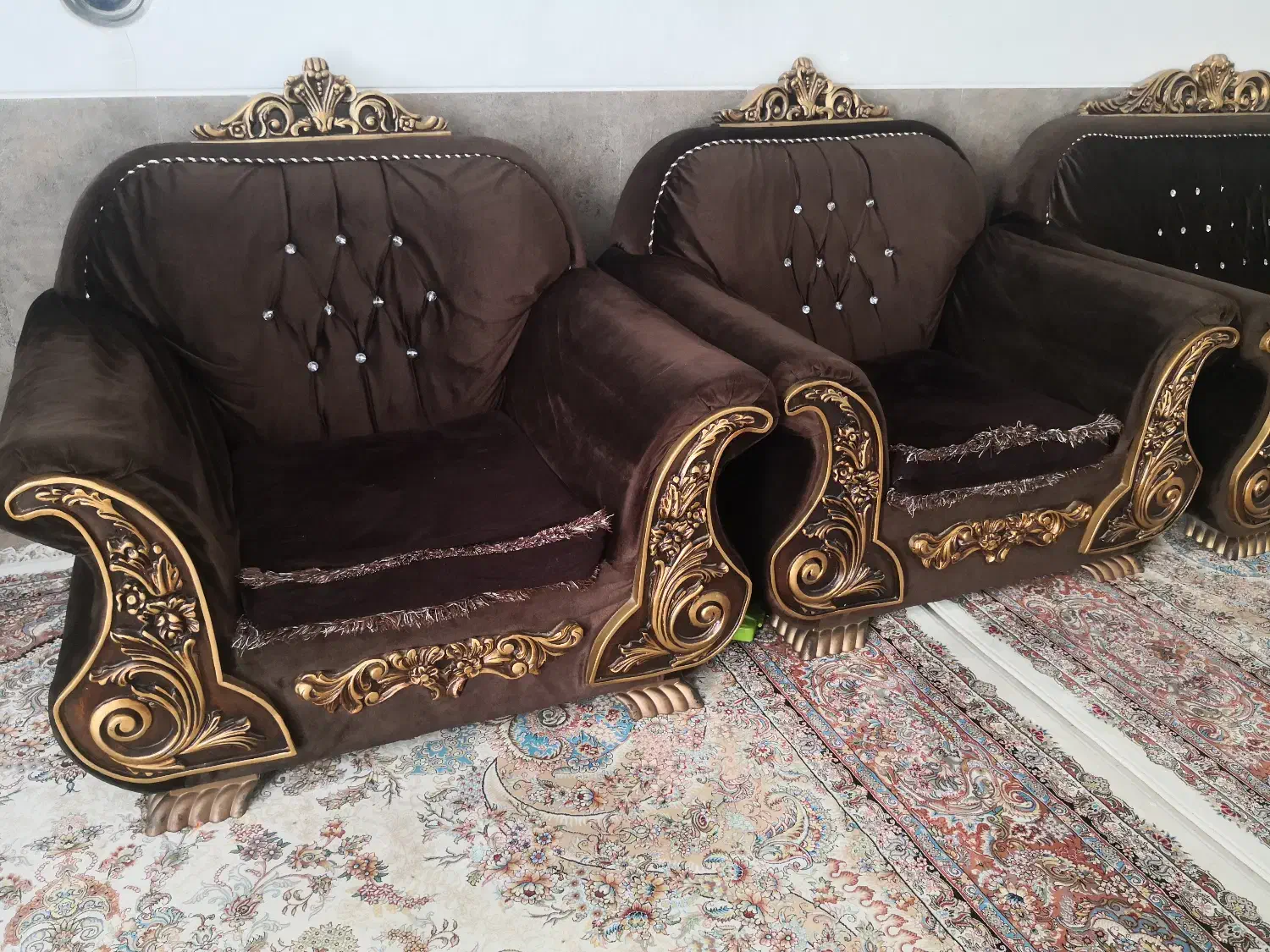 مبل هفت نفره|مبلمان خانگی و میز عسلی|شیراز, مسلم|دیوار