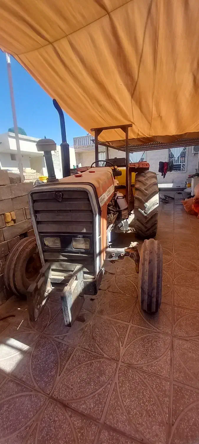 تراکتور فرگوسن ۲۸۵ مدل ۸۴|ماشین‌آلات صنعتی|فورگ, |دیوار