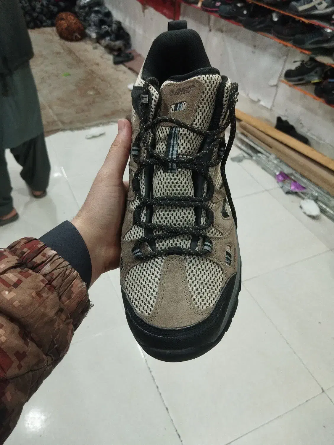 کفش کوهنوردی ایتک|کوهنوردی و کمپینگ|زاهدان, |دیوار