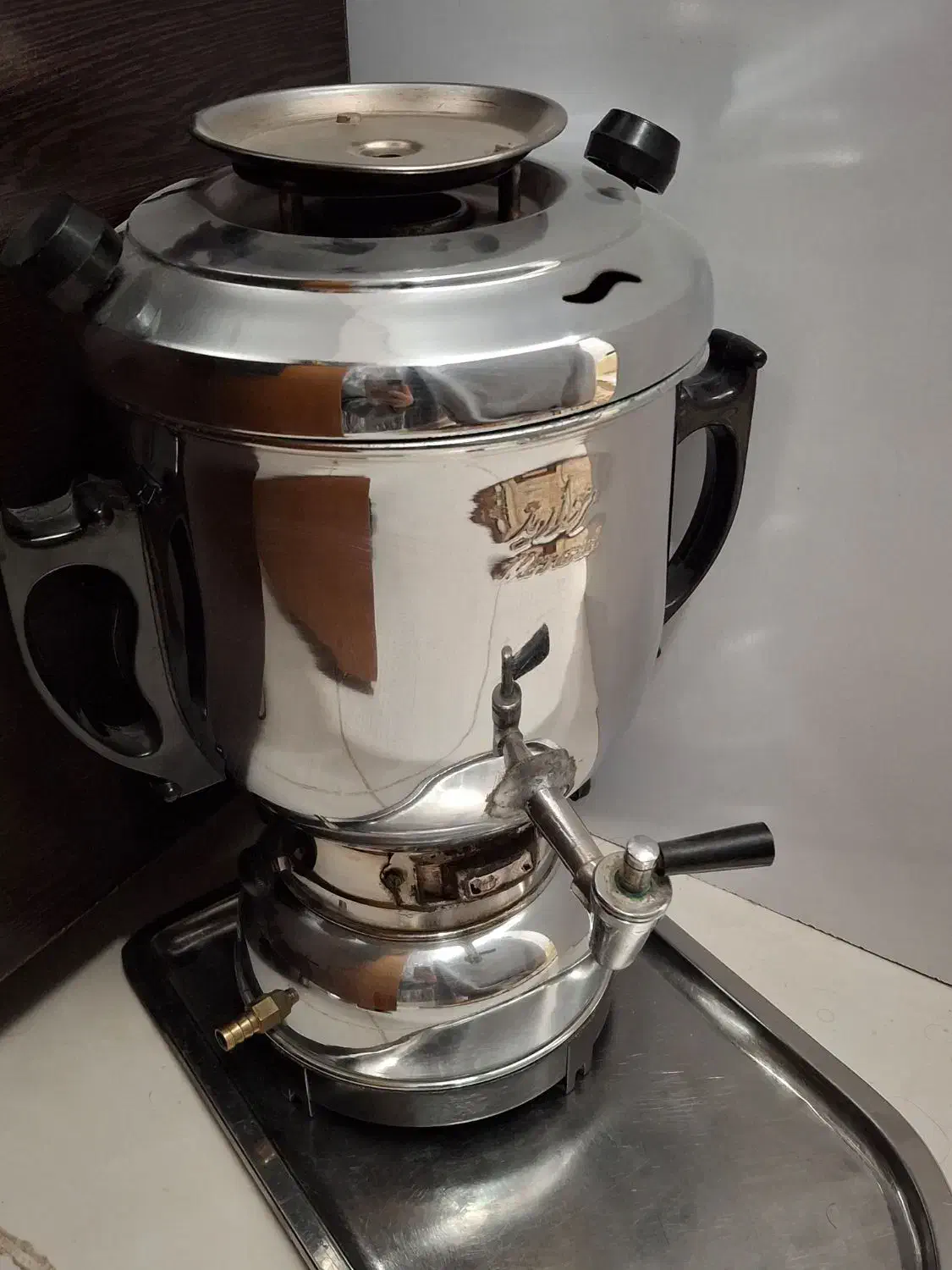 سماور گازی به همراه سینی استیل|سماور، چای‌ساز، قهوه‌ساز|ملایر, |دیوار