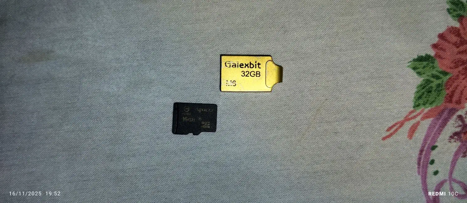 فلش گلکسی بیت32ومموری16گیگ(کلاس1)|لوازم جانبی موبایل و تبلت|مشهد, حسین‌آباد|دیوار