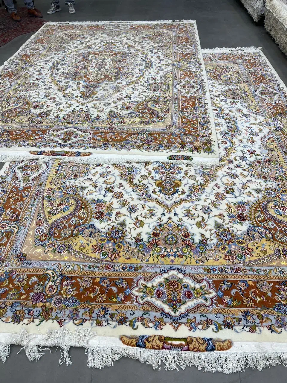 فرش دستباف (بساک)جفت ۹ متری طرح خطیبی|فرش|مشکین‌دشت, |دیوار
