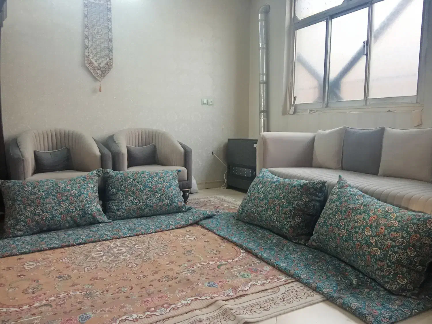 بالش و تشک ترمه|پشتی|دماوند, دماوند|دیوار