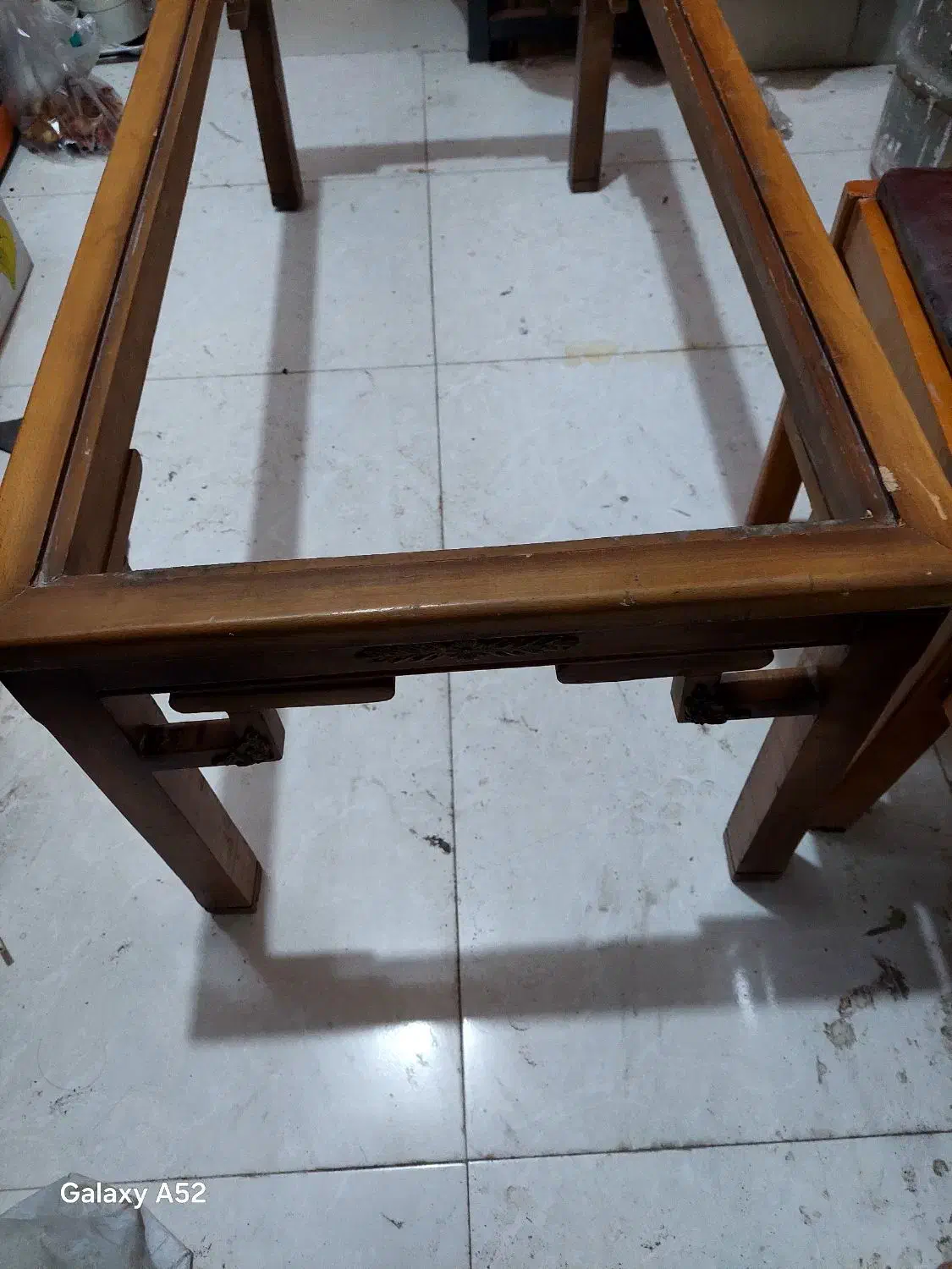 صندلی چوبی و میز|مبلمان خانگی و میز عسلی|قم, کلهری|دیوار