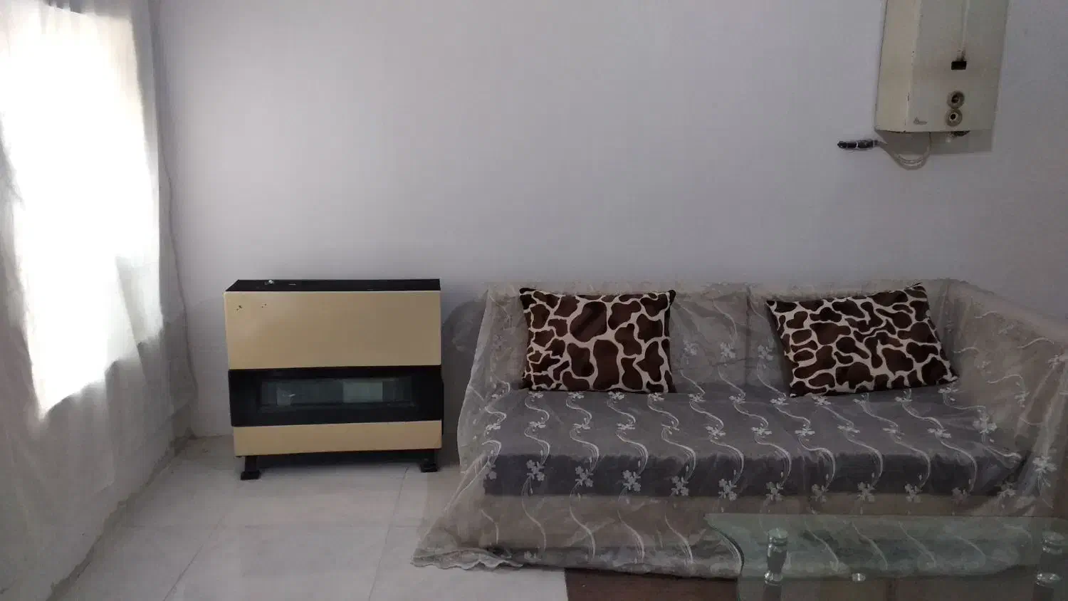 سوئیت ۵۰ متری مبله روبروی خوابگاه دانشکده فنی|اجارهٔ خانه و ویلا|فومن, |دیوار