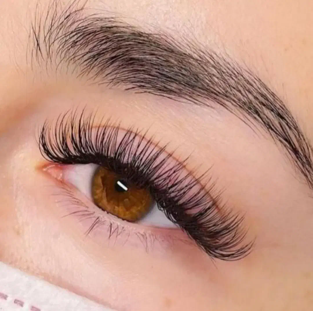 کاشت ناخن +کاشت مژه +لیفت ابرو +اموزش|خدمات آرایشگری و زیبایی|اصفهان, خرم|دیوار