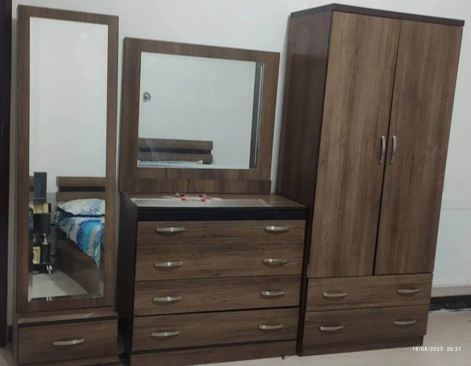 سرویس خواب|تخت و سرویس خواب|سیرجان, |دیوار